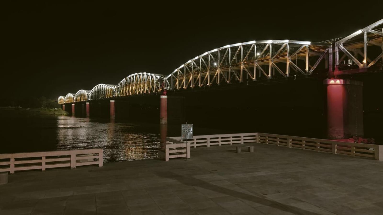 Namo Guest House Only For Indians Varanasi Eksteriør bilde