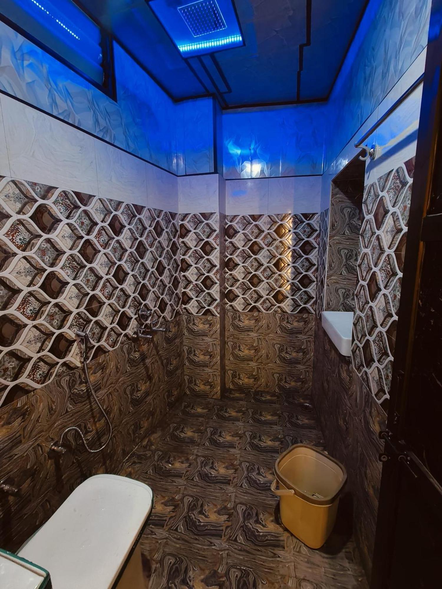 Namo Guest House Only For Indians Varanasi Eksteriør bilde
